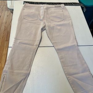 DKNY Jeans  size 10 tan/ nude jeans high rise straight leg cropped zip ankle